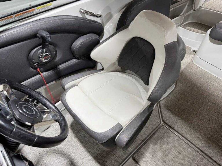 2022 Crownline 255 SS - Arch US-KIS88005H122 [photo 23]